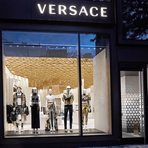 Versace Toronto Yorkville